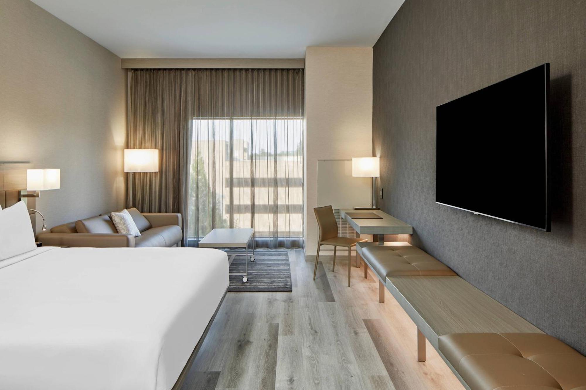 Ac Hotel By Marriott Durham Duke University Экстерьер фото